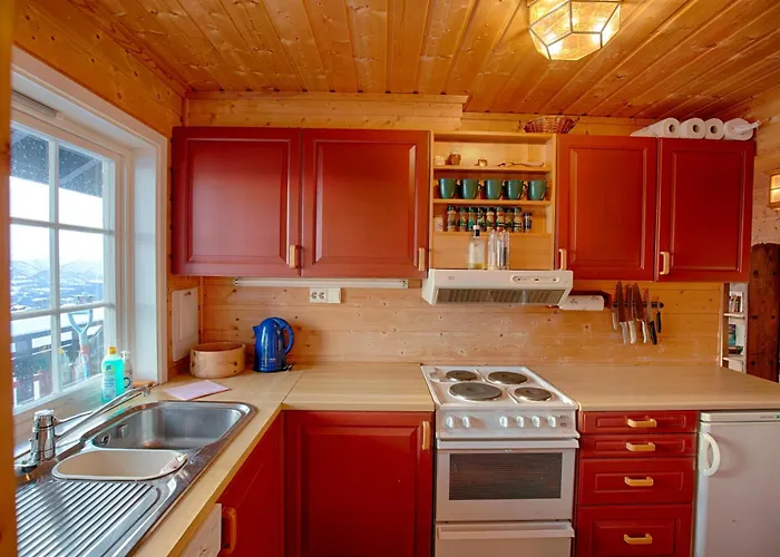 Ski-in Ski-out Cozy Retreat With Mountain Views * Beitostolen